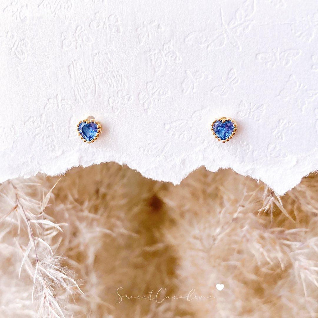 Aretes mini Blue hearts - SweetCarolineJWL