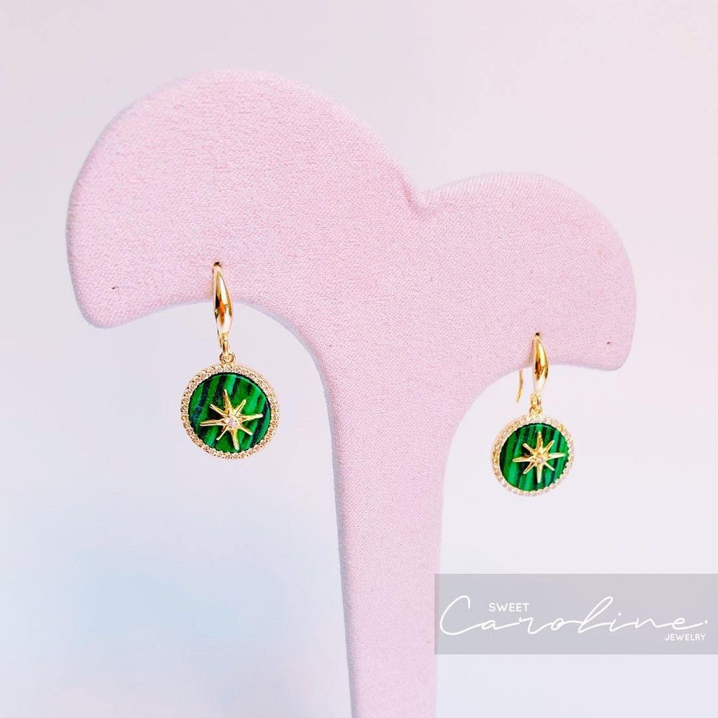 Aretes Gold & Green Star - SweetCarolineJWL
